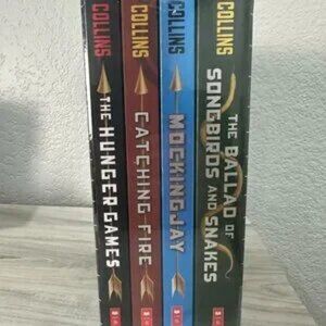 Suzanne Collins: Hunger Games 4-Book Paperback Box Set (Hardcover) new sealed